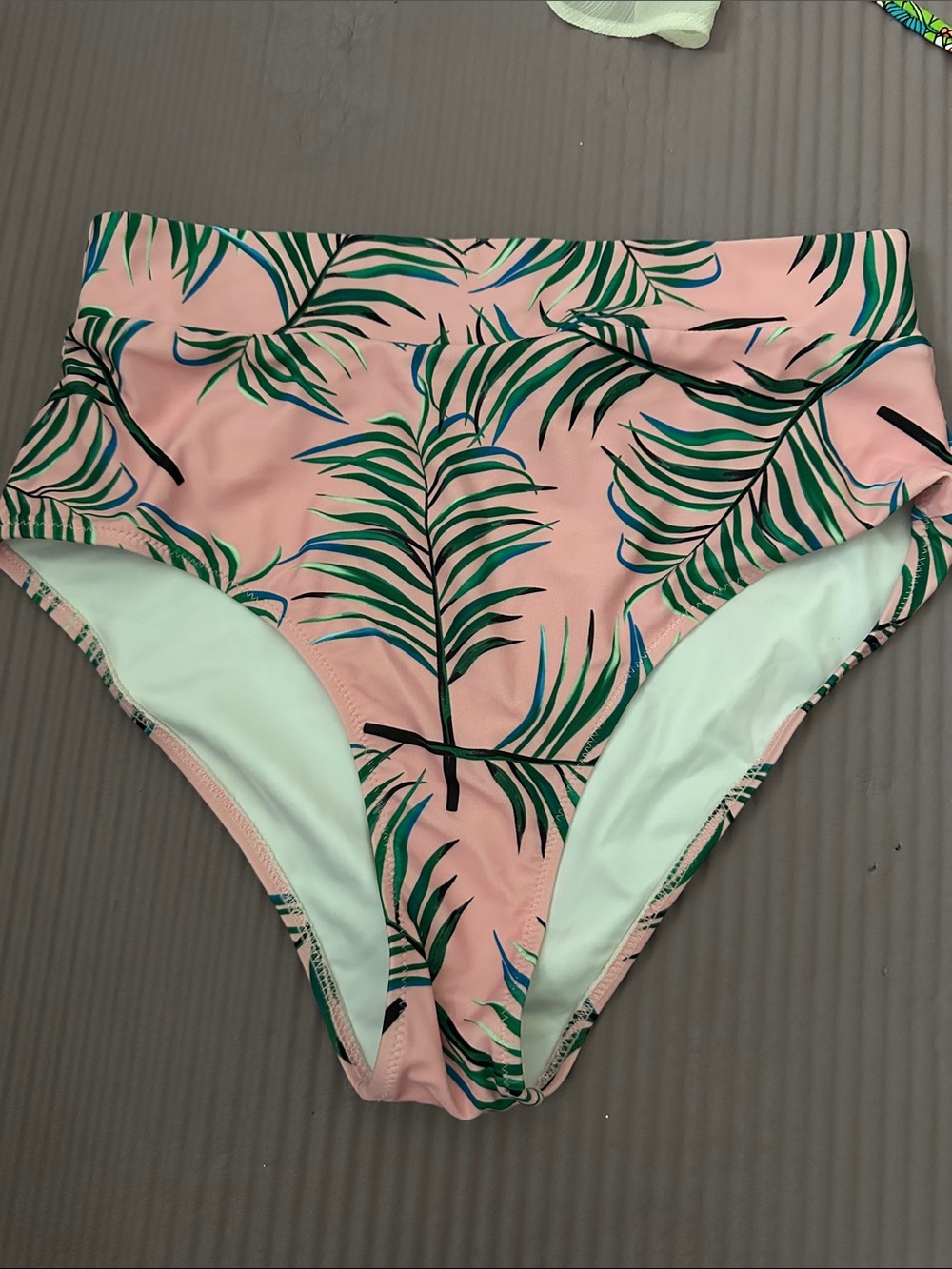 High-Waist Palm Print Swim Bottoms - Pink